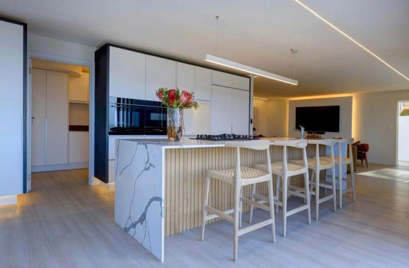 4 Bedroom Property for Sale in Mossel Bay Central Western Cape